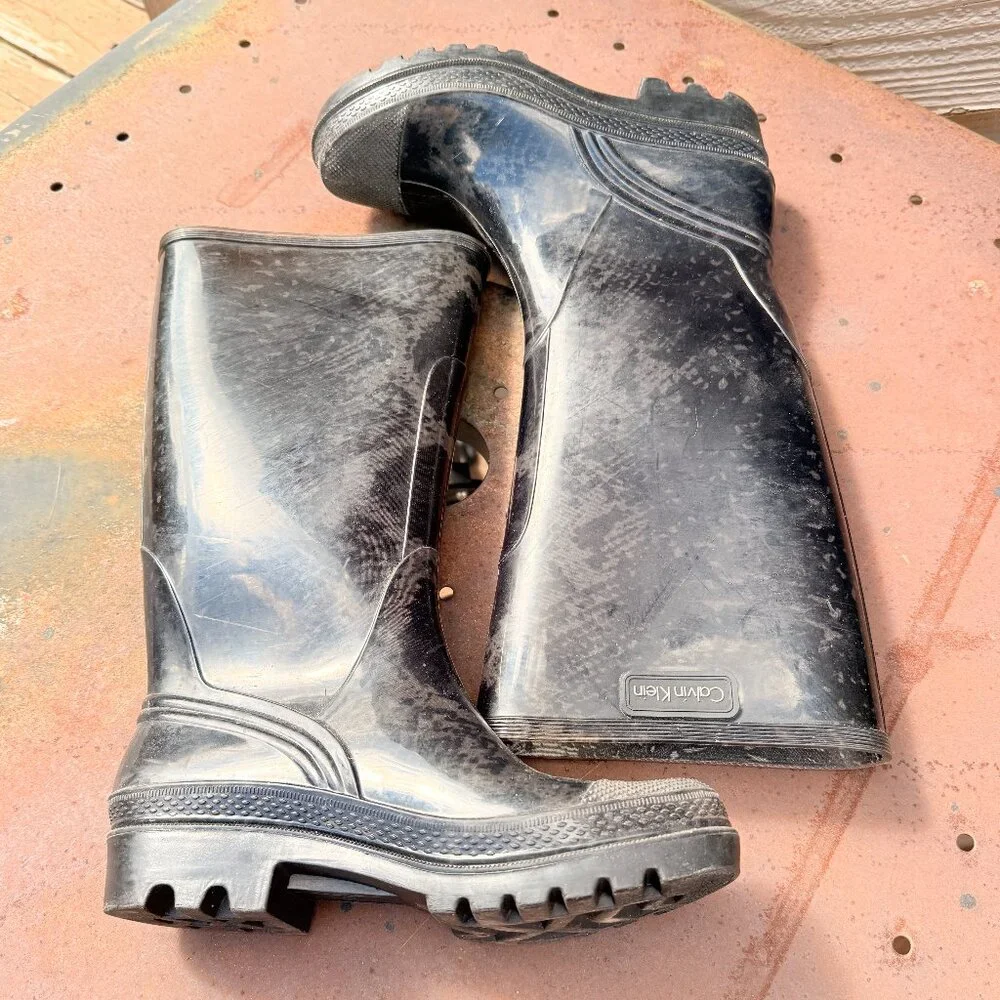 Vintage Calvin Klein Black & Clear Snakeskin Pull-On Rain Boots